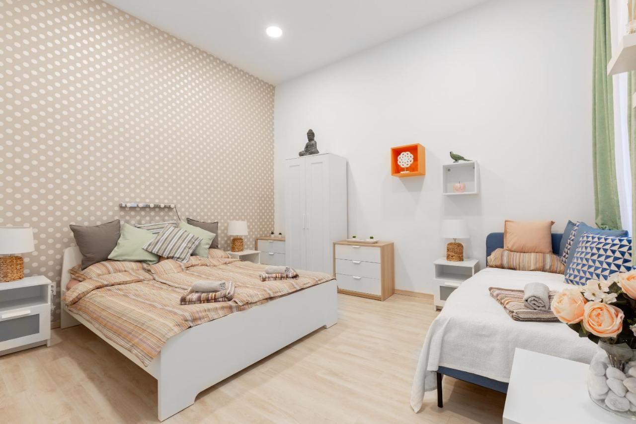 Colourful Apartman